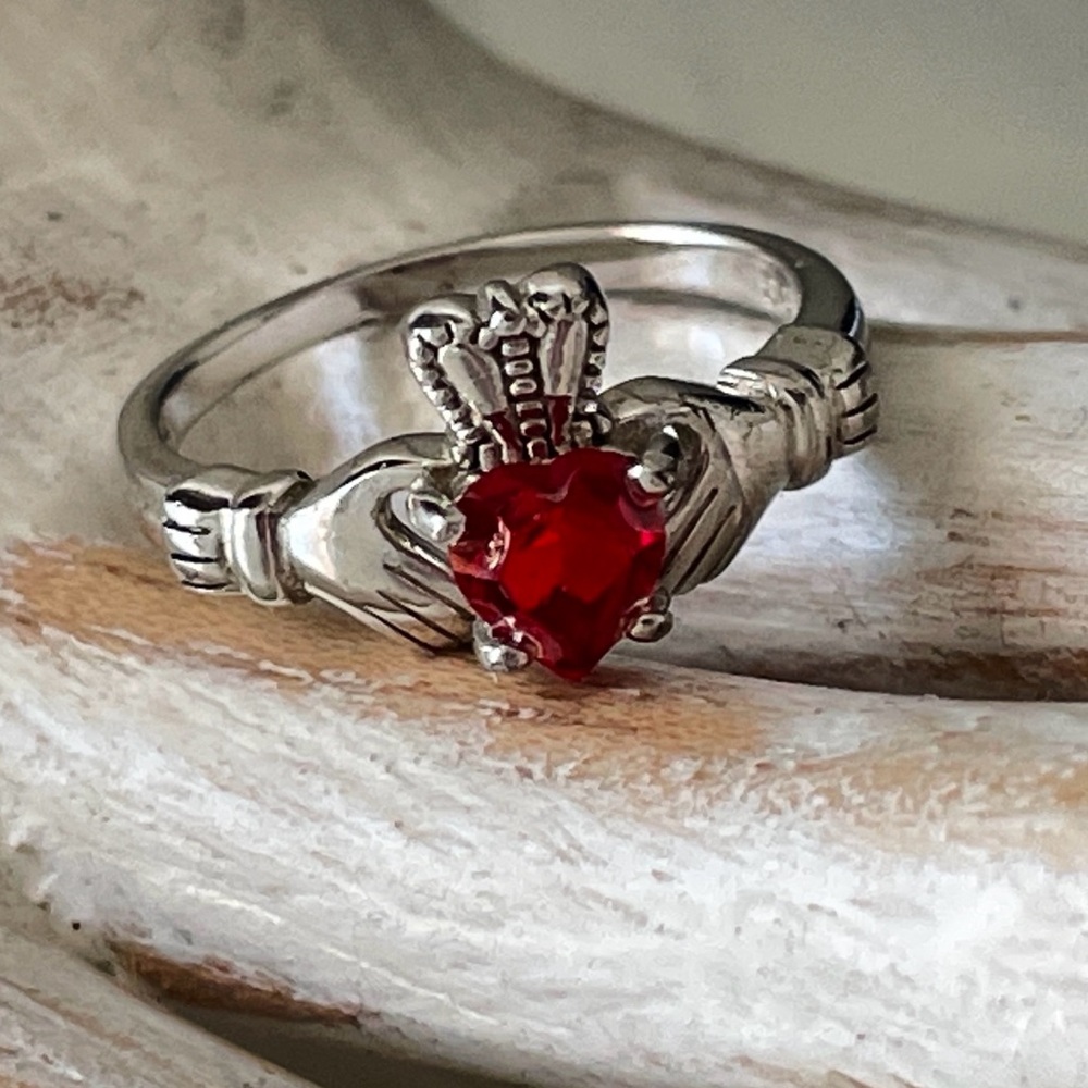 Sterling Silver Claddagh Ring with Garnet Heart Stone - 5.38